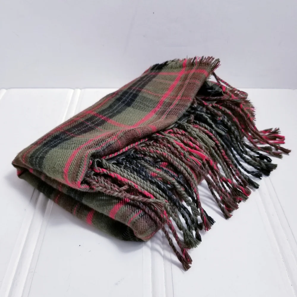Eddie Bauer Red Green Plaid Flannel Scarf Fringe Winter Cozy Classic